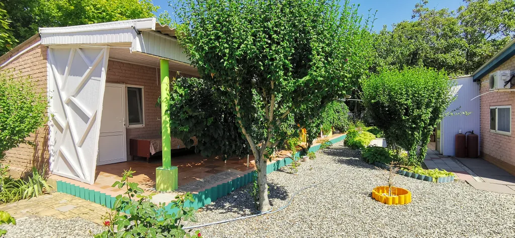 Коттедж 2-комнатный Дом — Кучугуры