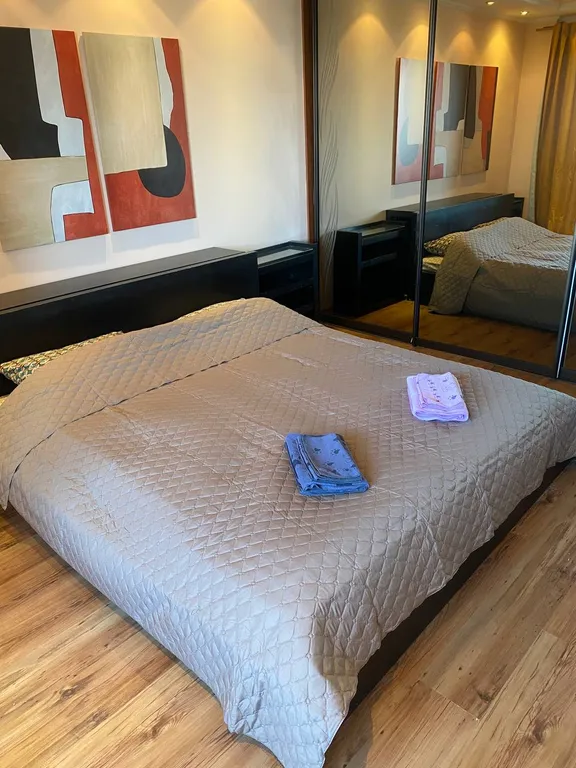 Уютная двушка рядом с центром и со станцией