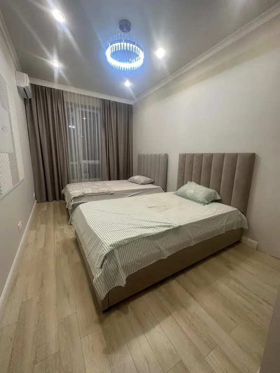 4-комнатная Квартира