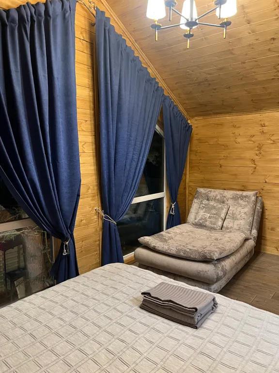 Комфортный коттедж в лесу