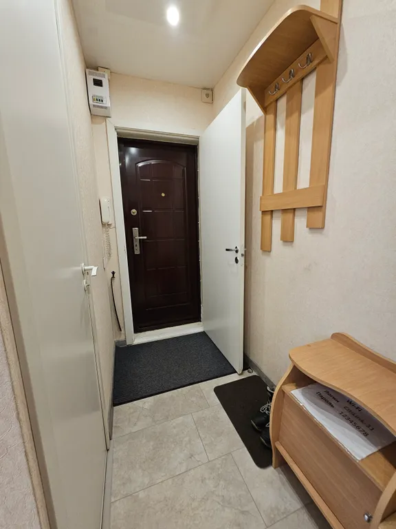 Уютная студия у озера в расширенном центре