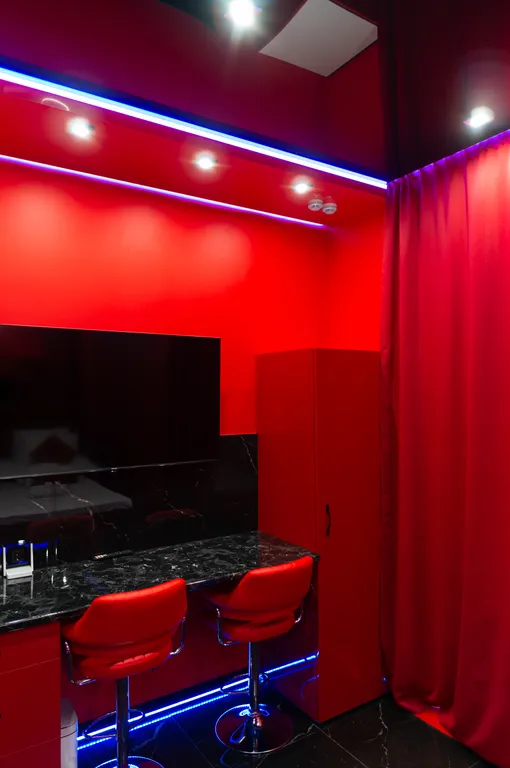 Poмaнтичeский апартамент с темaтичеcким интеpьеpом