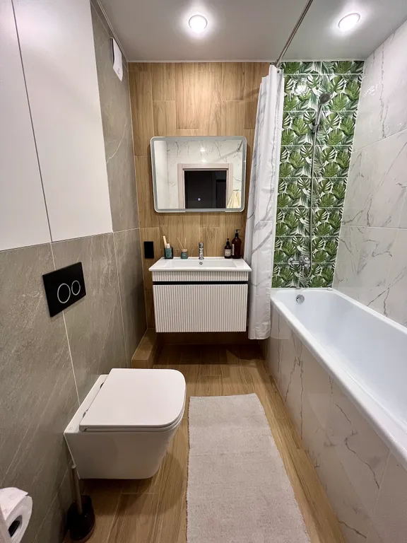 Новая квартира с дизайнерским ремонтом класса люкс