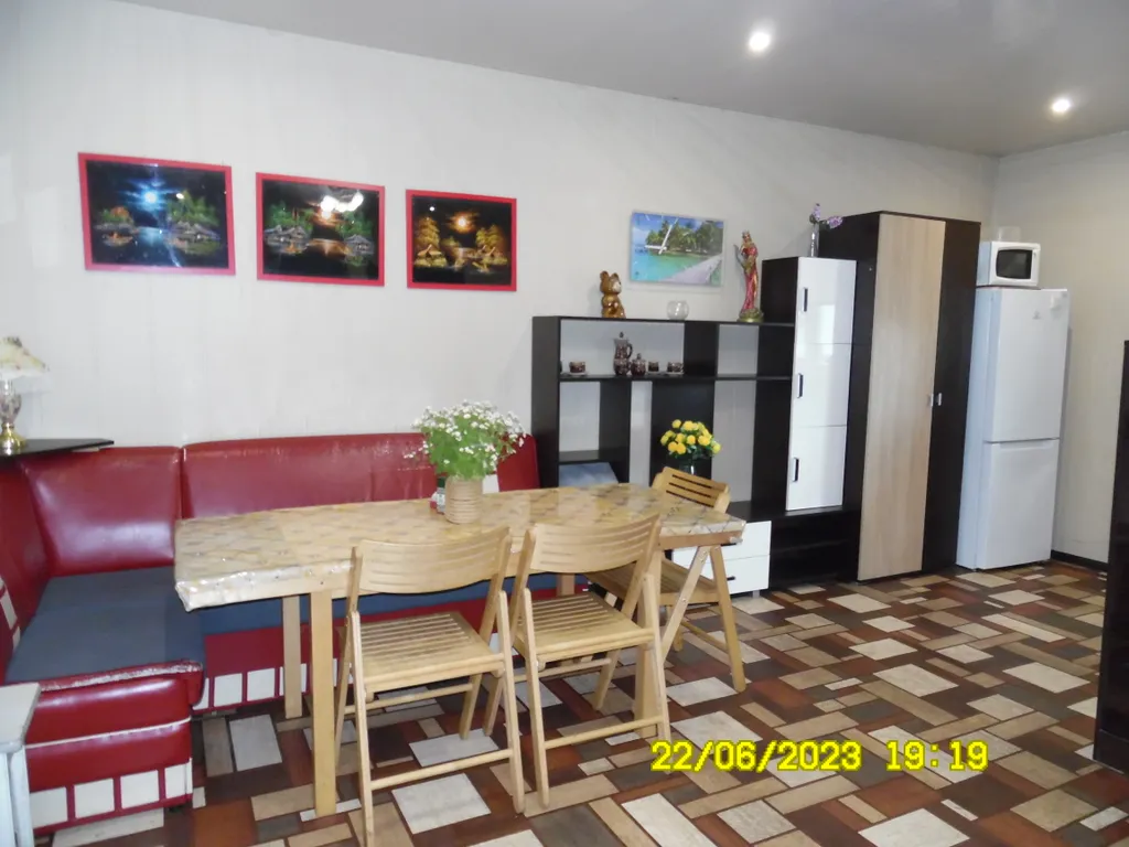 Уютная комфортная  половина дома с отдельным входом