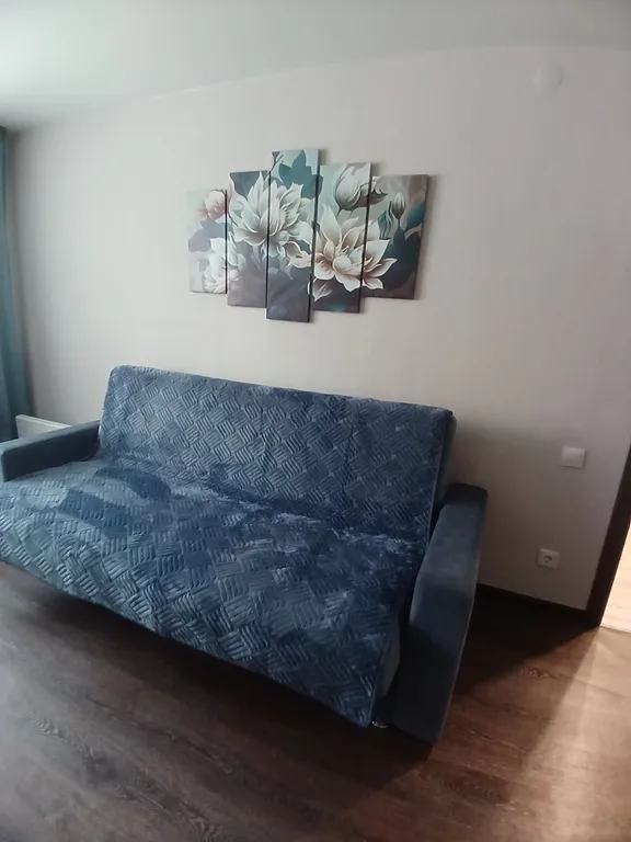 Уютная двухкомнатная квартира для отдыха и командировок рядом с УВЗ