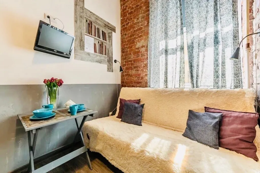 Квартира Квартира Уютная двухуровневая студия в центре, напротив Московского вокзала — Санкт-Петербург