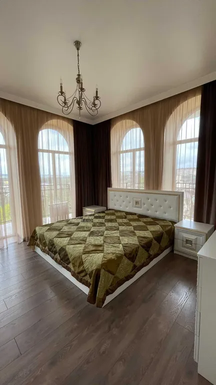 Стильная квартира в центре города — аренда посуточно в Ессентуки