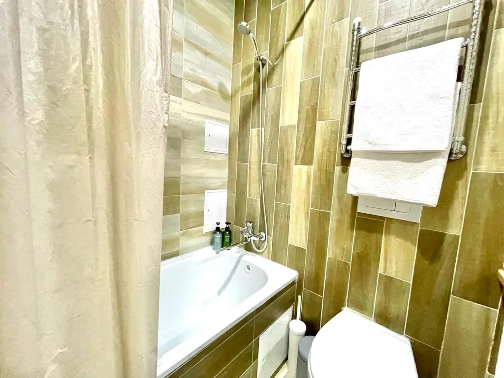 Студия День и Ночь с видом на горы