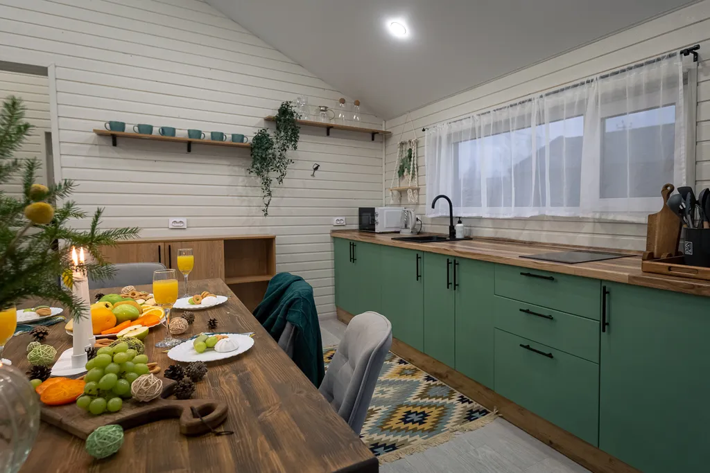 Изумрудный - дом с игровой зоной и костровой чашей