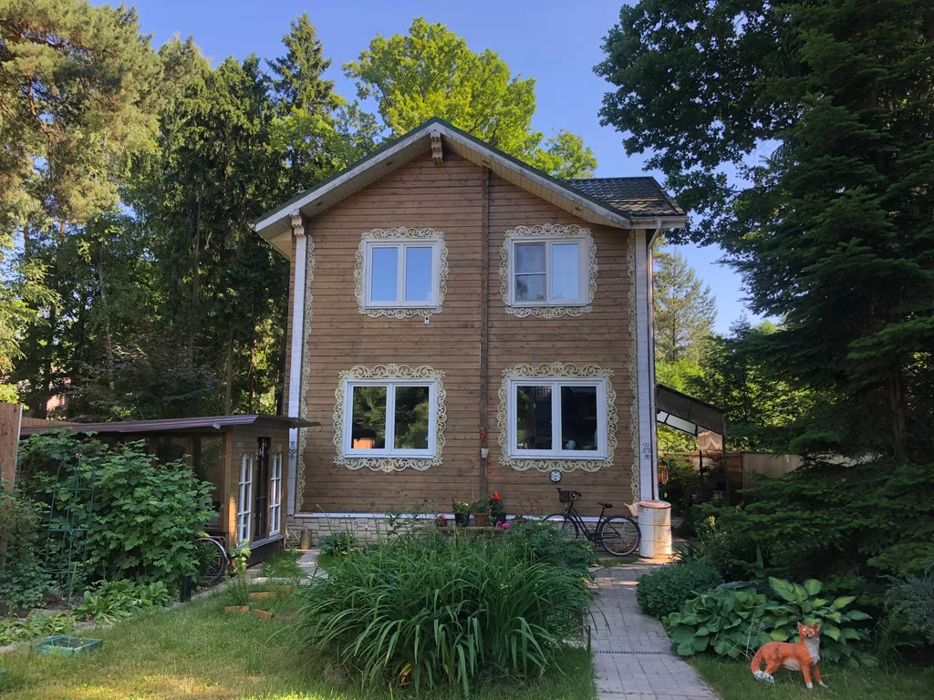 Большая комната на 2-ом эт. деревянного дома