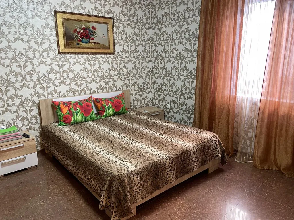 Двухэтажный дом на берегу Азовского моря