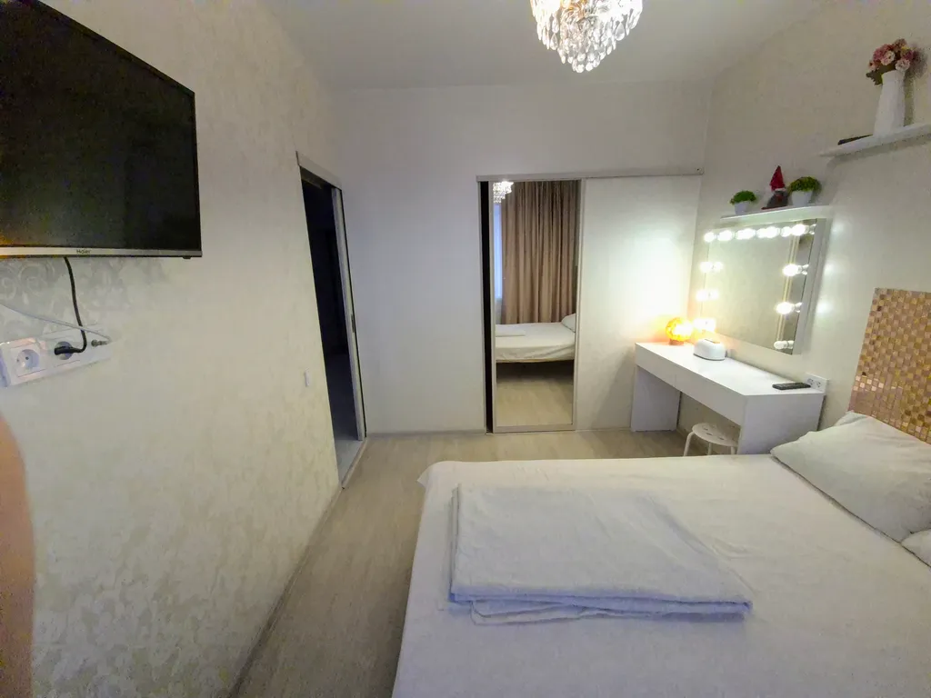 Квартира Люкс на максималках, есть кондиционер — аренда посуточно в Омск