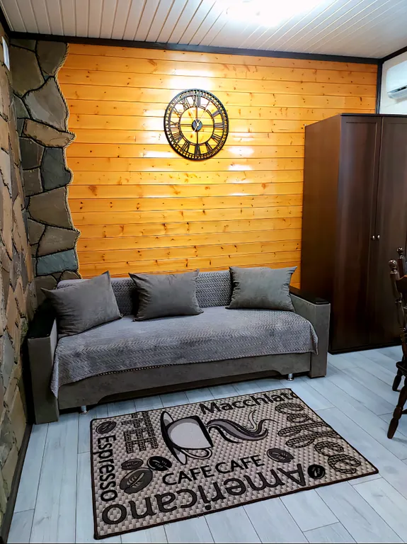 Домик с террасой и купелью