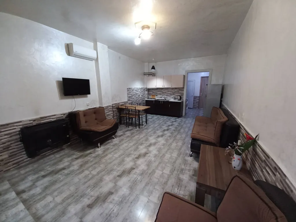 Квартира 2-комнатная Квартира — Батуми