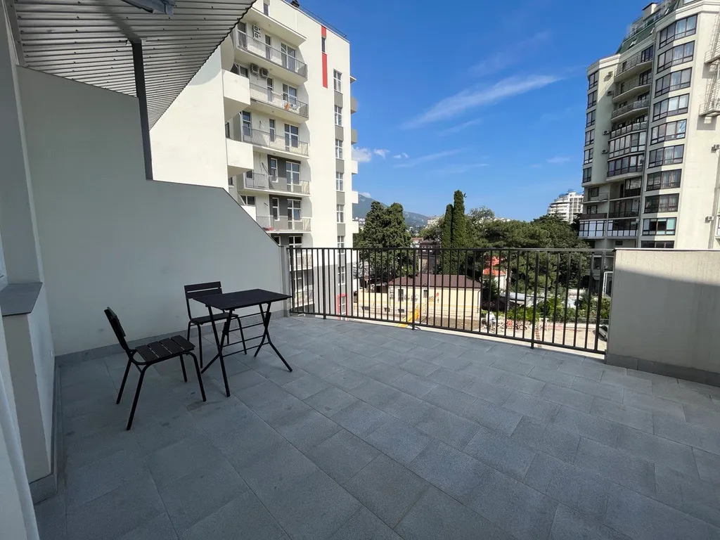 Квартира с парковкой в центре