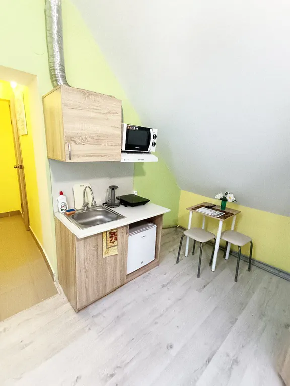 Стандартный одноместный номер на мансардном этаже