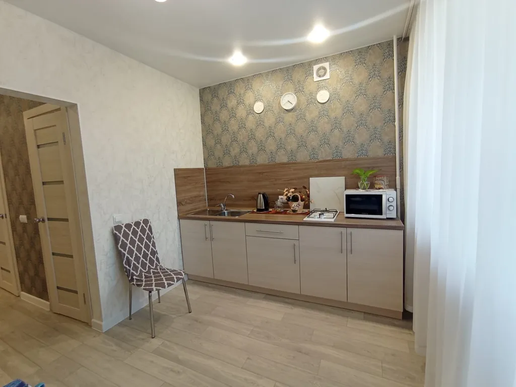 Уютная квартира с wi fi в самом центре города с видом на набережную