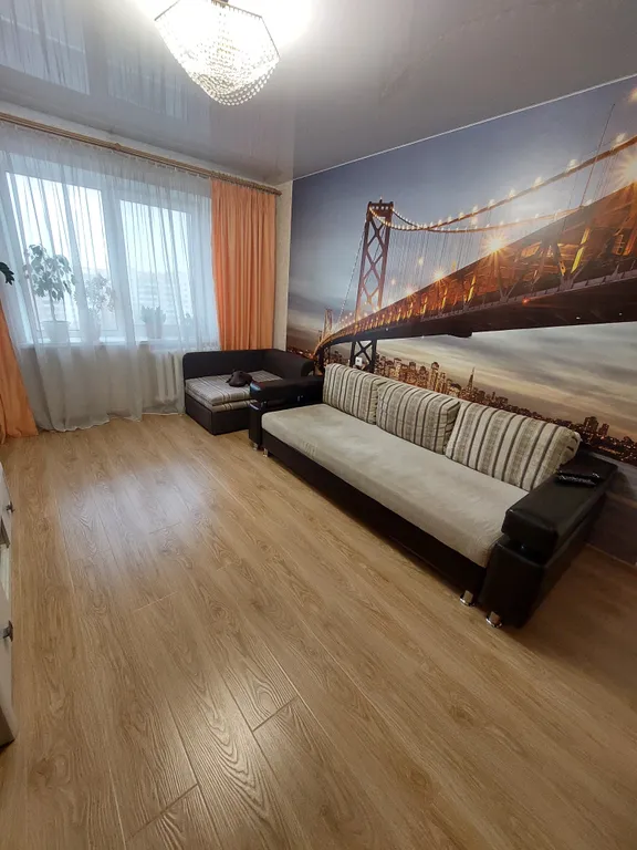 Большая трёхкомнатная квартира в оживлённом районе города