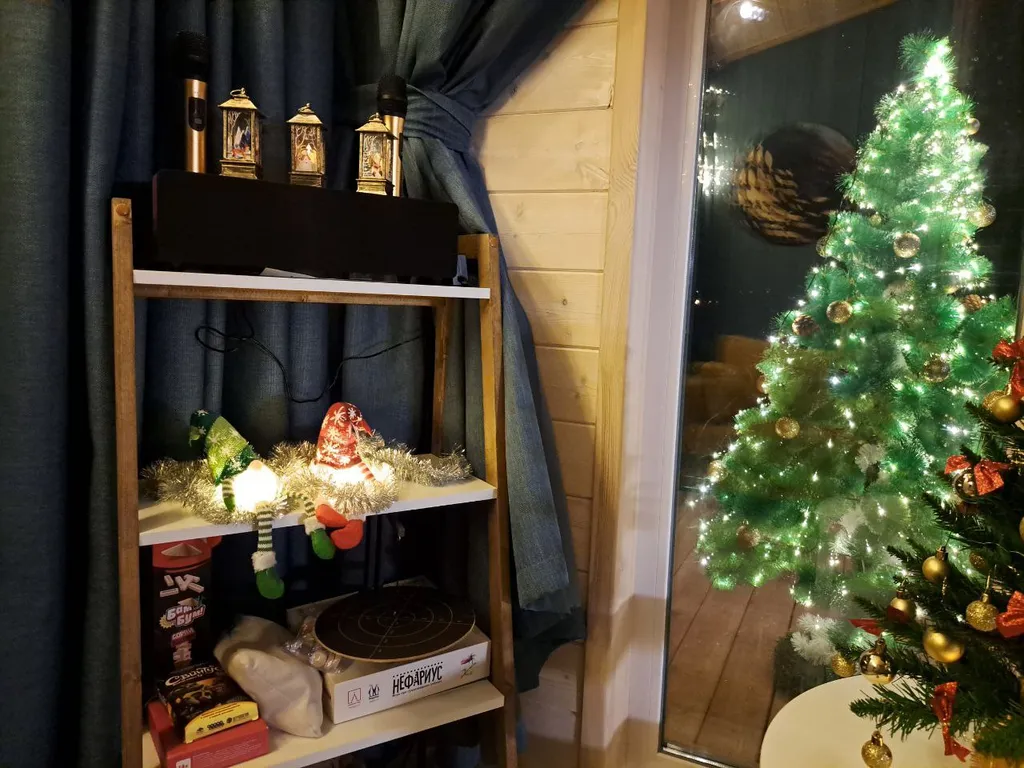 Домик для отдыха с гриль-мангалом, костровой и батутом