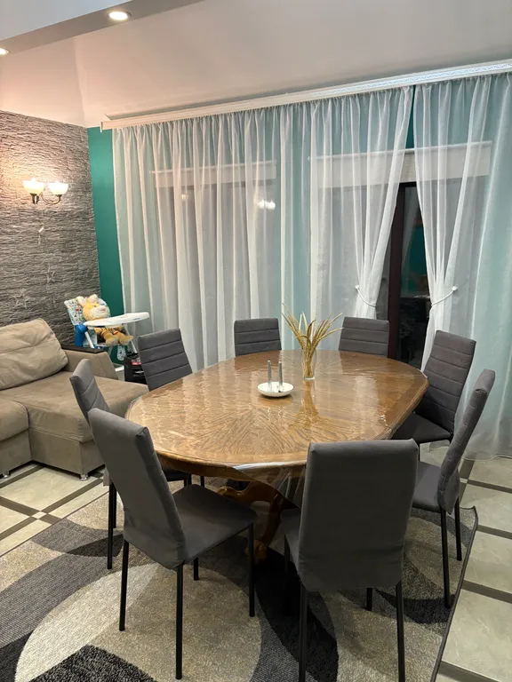 Дом на берегу Волги