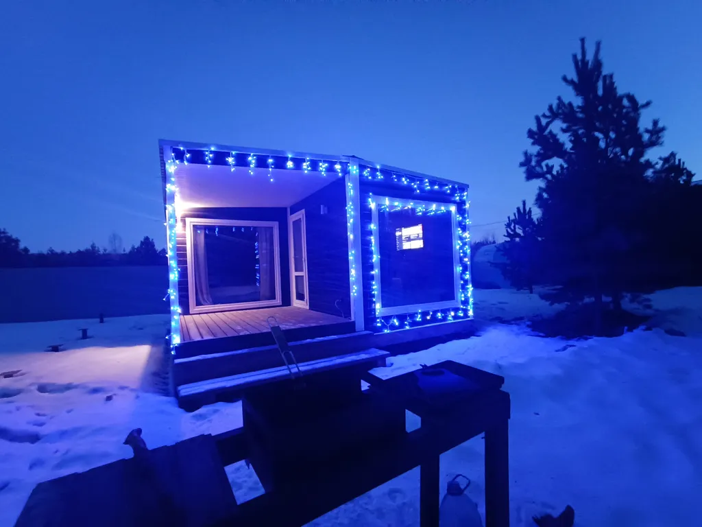 Коттедж Дом с мангалом и окнами в лес — аренда посуточно в Екатеринбург