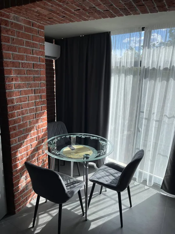 Апартаменты с дизайнерским ремонтом в центре города