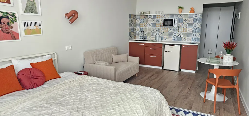 Студия с видом на лес