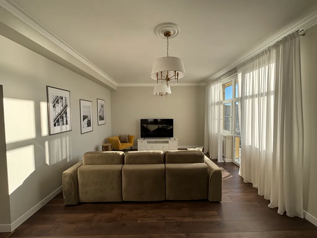 Уникальная квартира для большой компании с видом на море и горы