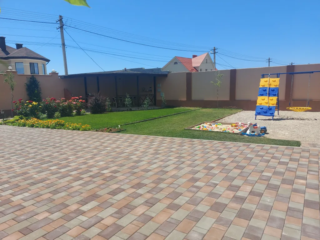 Семейный номер с кухней- гостинной и отдельной спальней