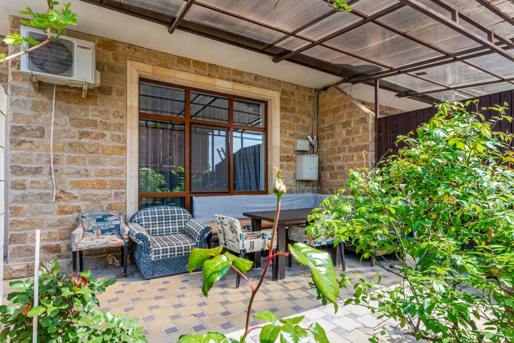 Коттедж Дом в центре бухты Геленджика — аренда посуточно в Геленджик