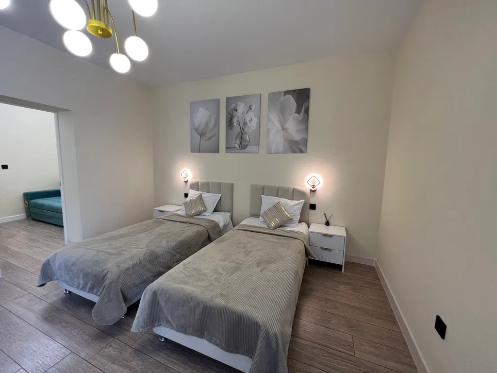 Номер в 3 минутах до поляны Азау