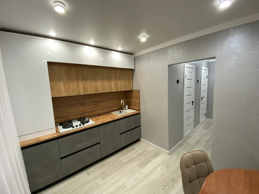 Уютная однокомнатная квартира с ремонтом