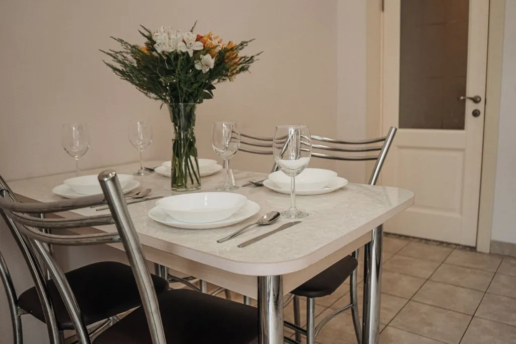 Сталинская Трёшка Халтуринский на главной улице города