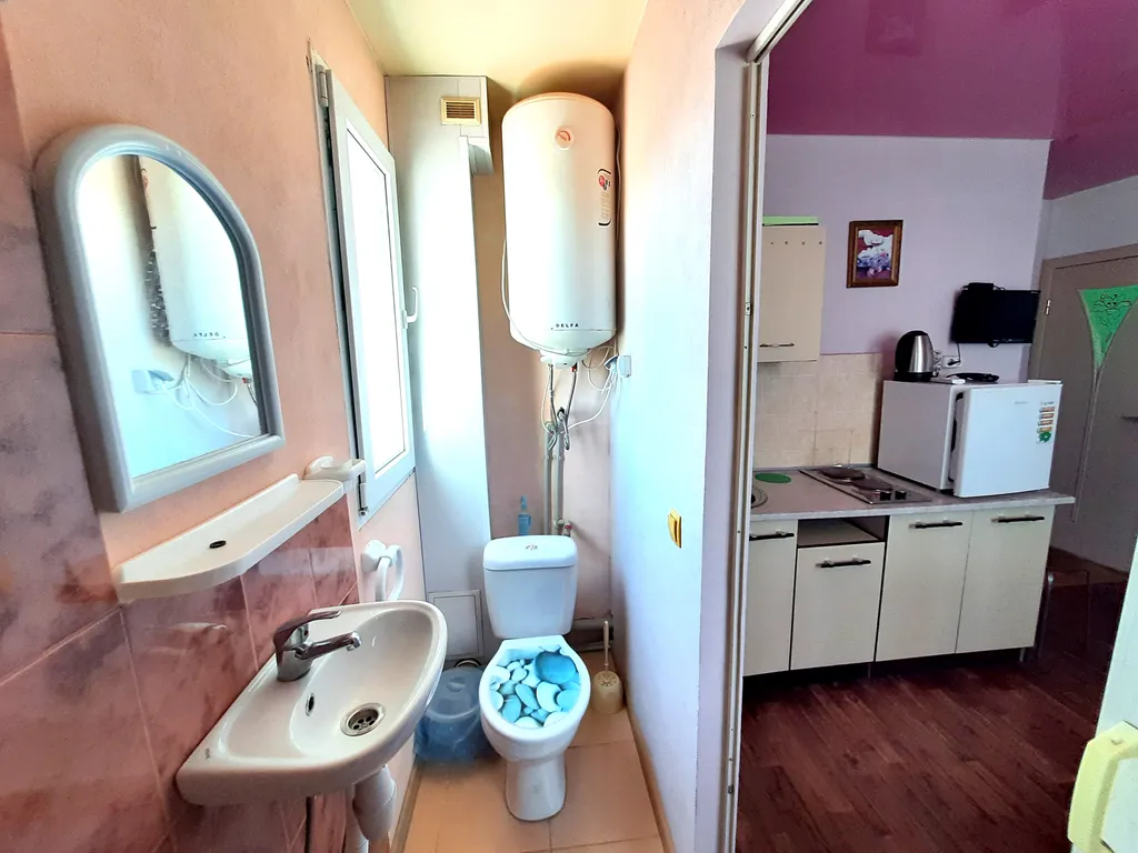 Квартира Квартира Номер для двоих с дополнительным местом в доме у моря — Севастополь