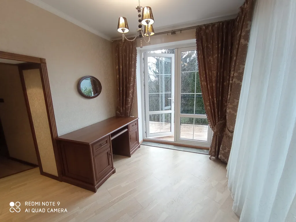 5-комнатный Дом