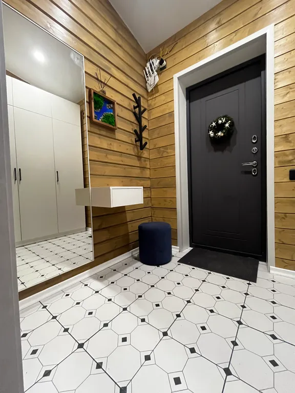 Дом в окружении сосен