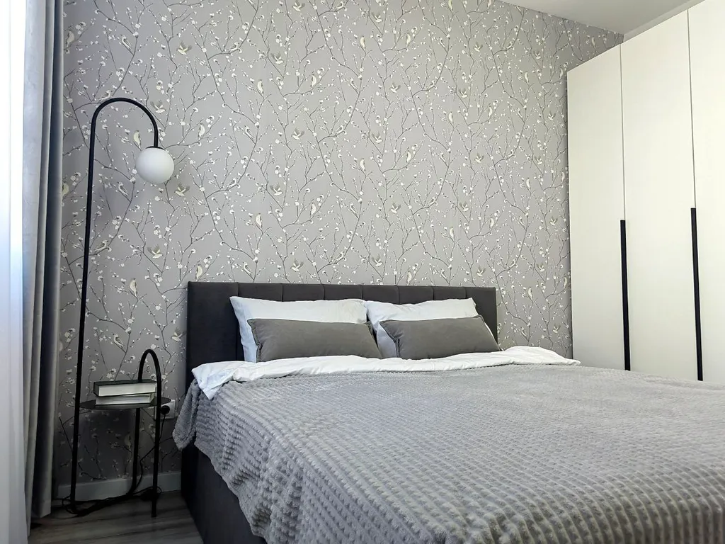 Современная красивая 1-комнатная квартира