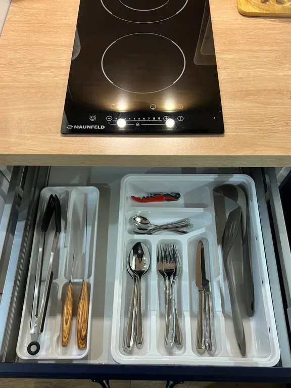 Коттедж Коттедж Логово Тигра — Стеклянный