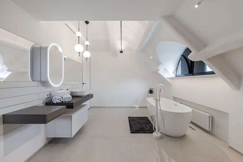 Эксклюзивная квартира-мансарда на Пресне