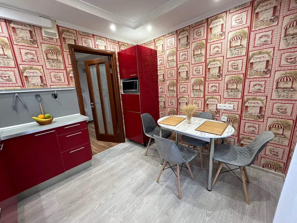 Квартира Просторная двушка на центральной улице — аренда посуточно в Октябрьский