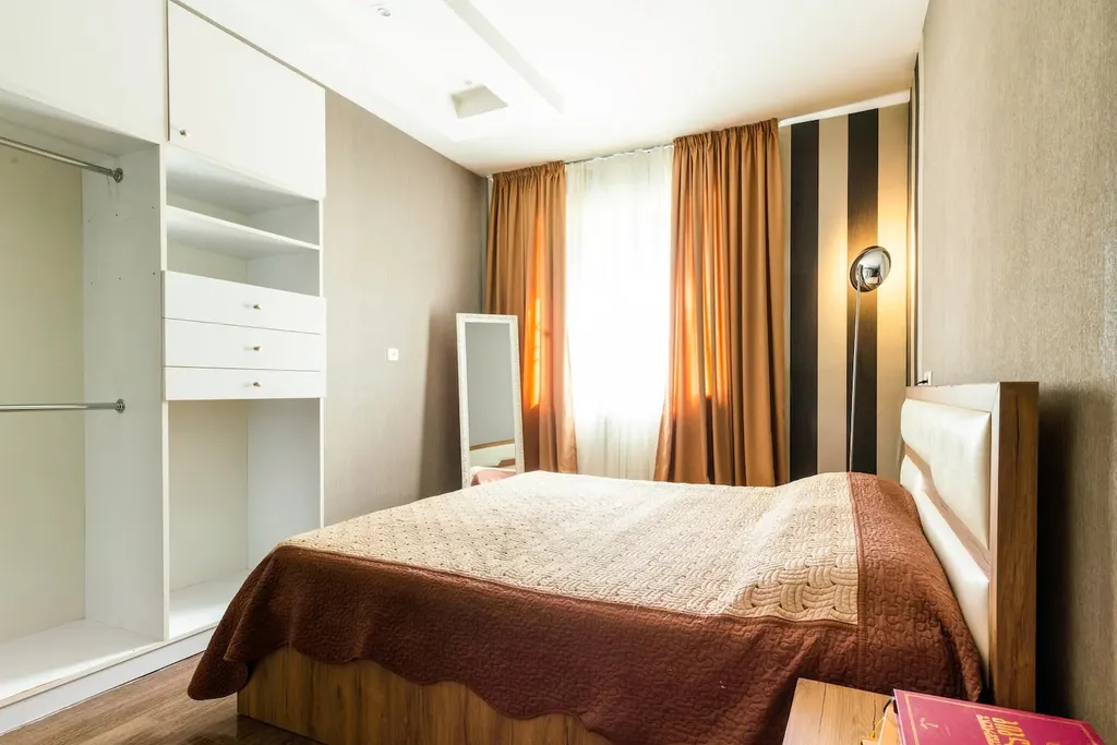 5-комнатная Квартира