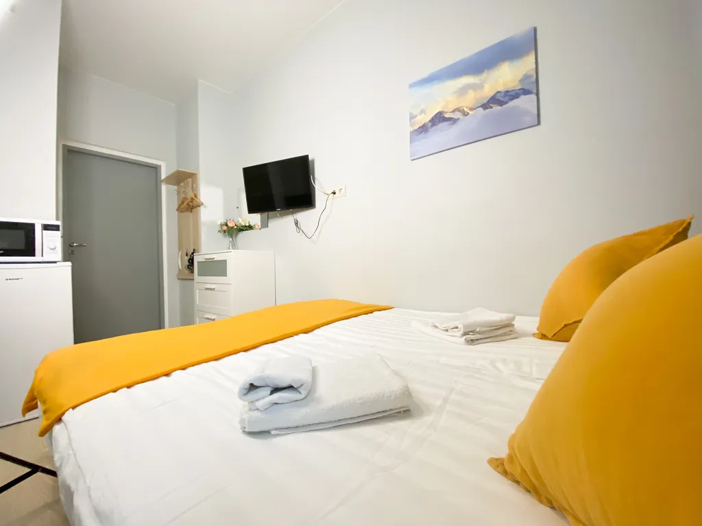 Уютные апартаменты-студио Солнечный Питер