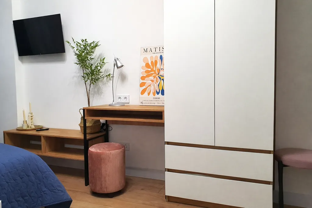 LanaRoom Новая студия с широкой кроватью