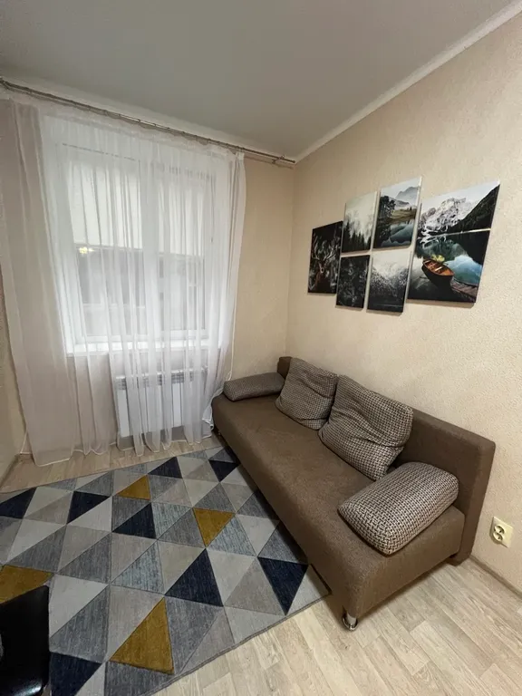 Квартира на берегу озера банное в лесной чаще из лиственниц