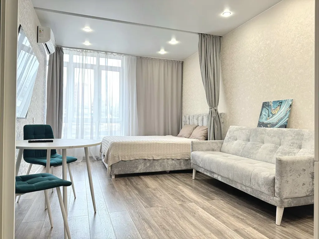 Студия с кондиционером в центре в новом ЖК на Большевистской