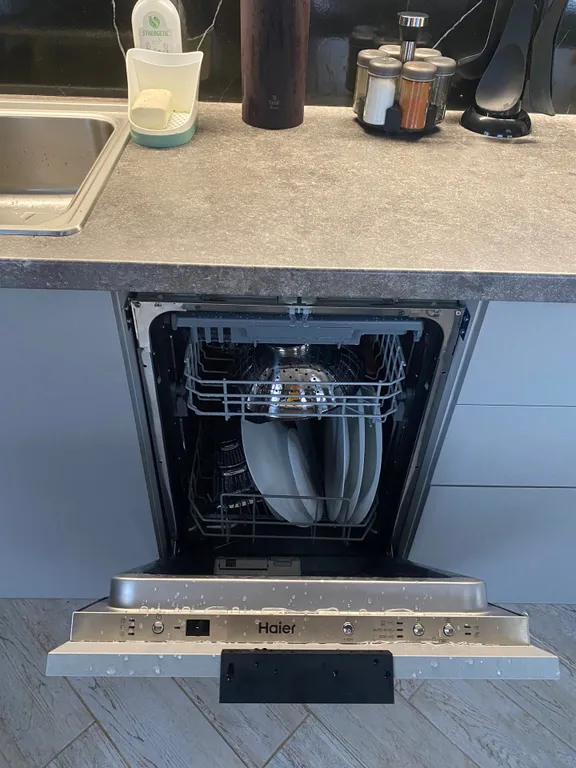 Уютный дом с бассейном на природе