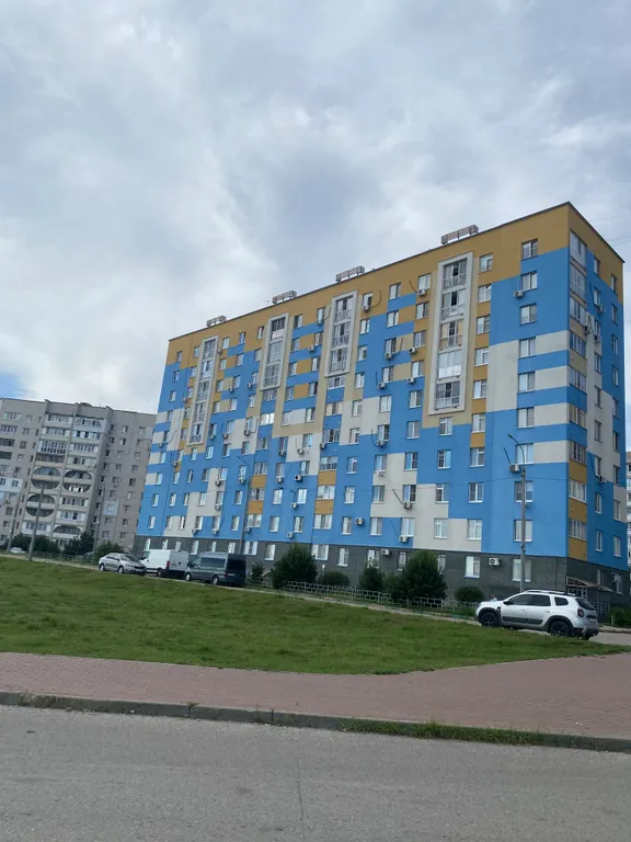 Квартира на набережной