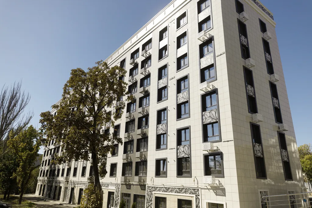 Квартира в новостройке с видом на море