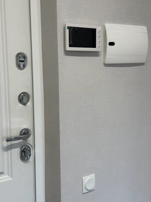 Чистая новая видовая квартира с шикарным ремонтом и всеми удобствами