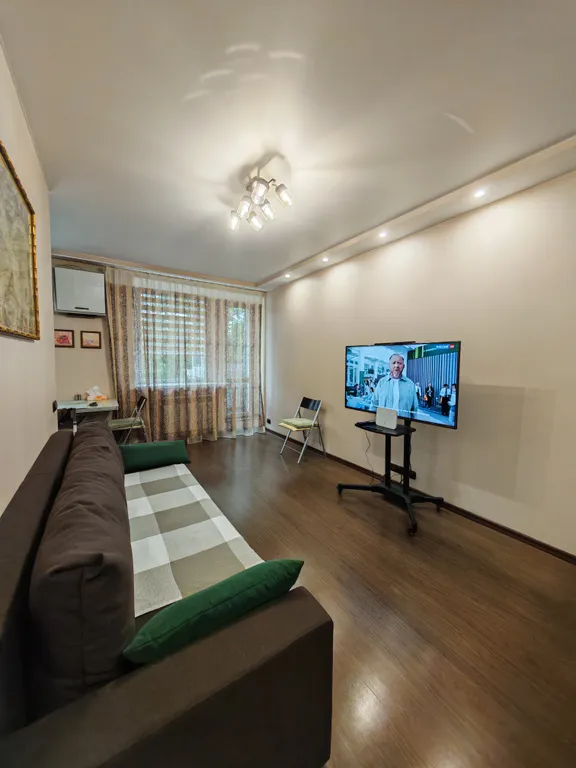 Уютная квартира в удобном районе пл. Окатовая (до 4 человек)